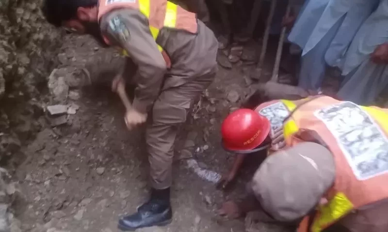 Landslide kills two minors in KP&rsquo;s Mingora