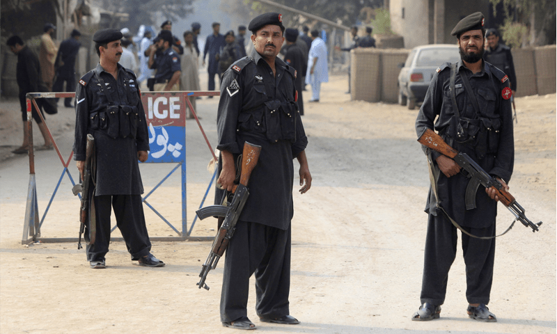 Man injured in Peshawar grenade attack