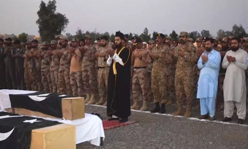 Soldiers martyred in Zhob and Sui laid to rest