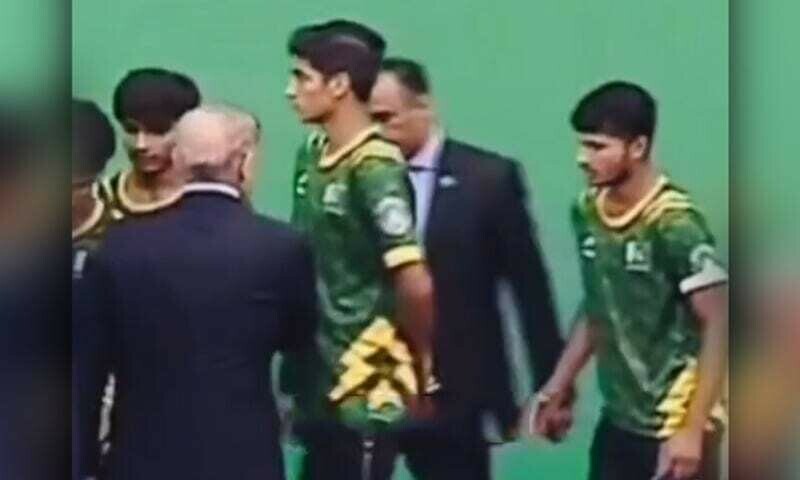 Young player draws flak for snubbing PM Shehbaz in viral video