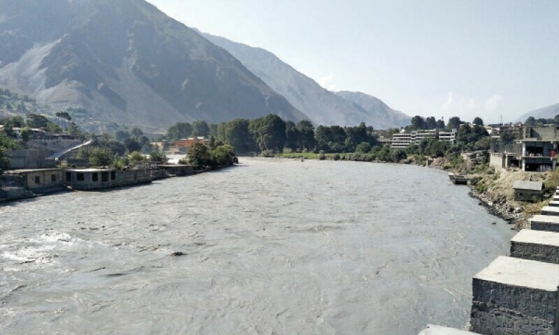 Climate Change: Glacier melting causes Chitral river to overflow