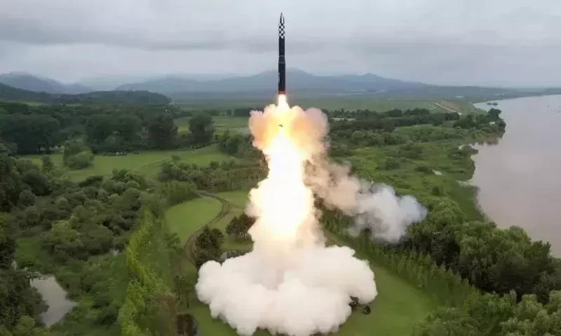 North Korea fires &lsquo;several cruise missiles&rsquo; into sea