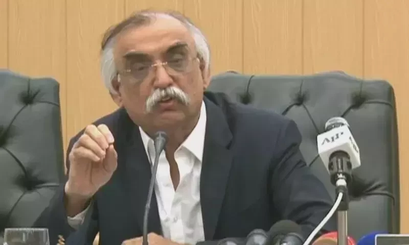 Ex-FBR chairman Shabbar Zaidi clarifies he &lsquo;criticised system not PTI&rsquo;