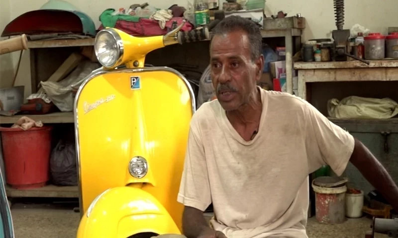 The Karachi man making Vespa scooters great again