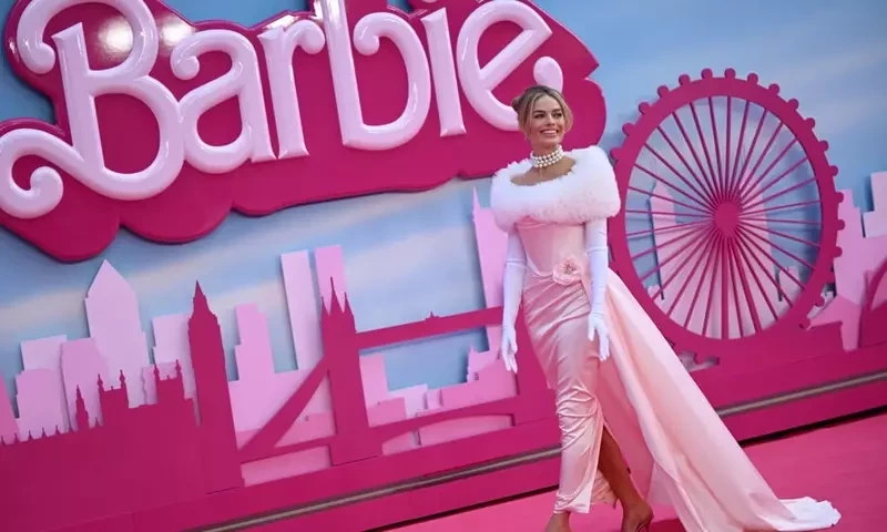 Sublime! &lsquo;Barbie&rsquo; tops $1b globally in first for solo woman director