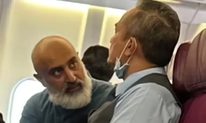 Pakistani actor arrested for making threats, praying on flight in Australia