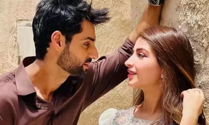 Kinza Hashmi features in romantic song with India&rsquo;s Karan Wahi