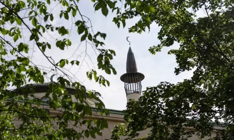 Holy Quran desecrated in Sweden amid heavy police presence