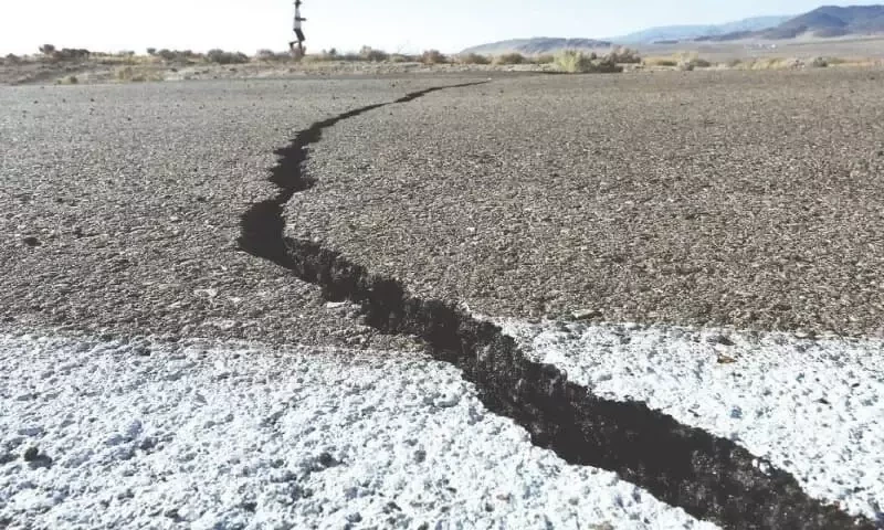 5.2 magnitude earthquake jolts parts of KP, Islamabad