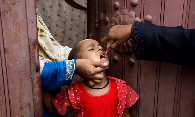 WHO keeps Pakistan among countries infected with poliovirus