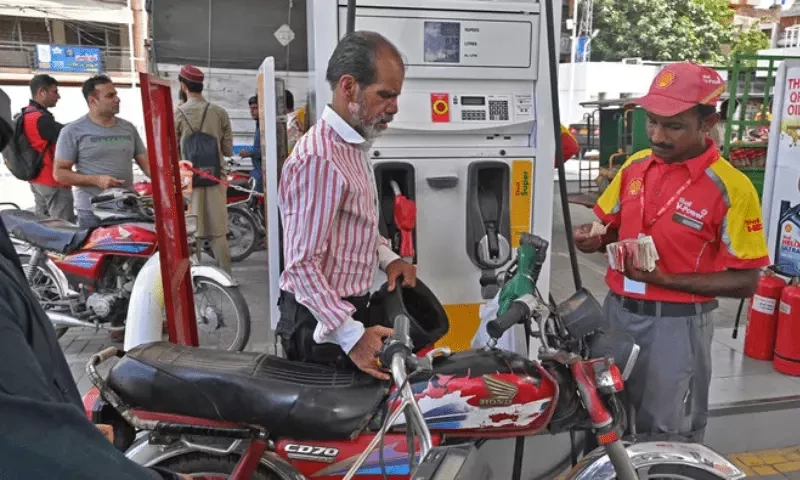 How much govt is earning per litre from petrol