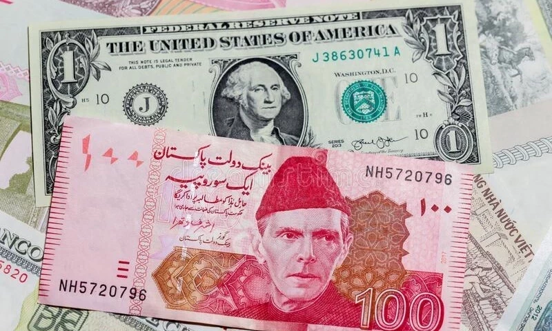 Rupee gains big in open market, loses in interbank trade