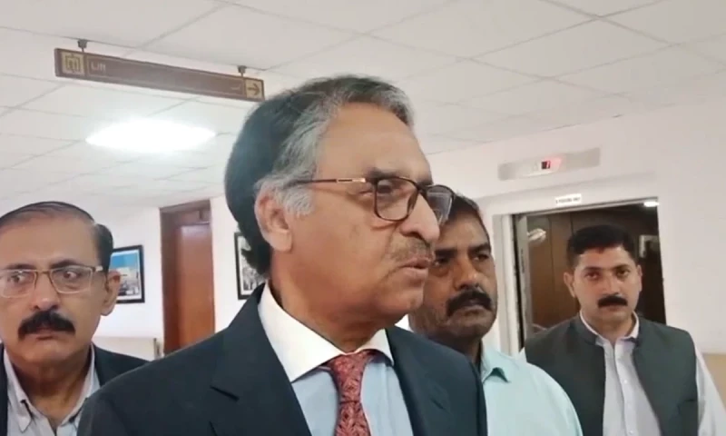 Foreign minister refrains from blaming Afghan govt for Chitral attack