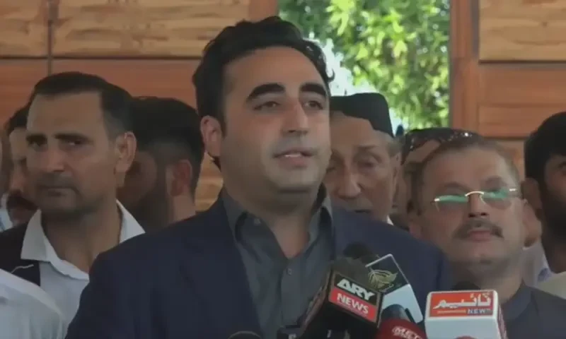 Caretaker govt should not become &lsquo;chair-taker&rsquo;, says Bilawal