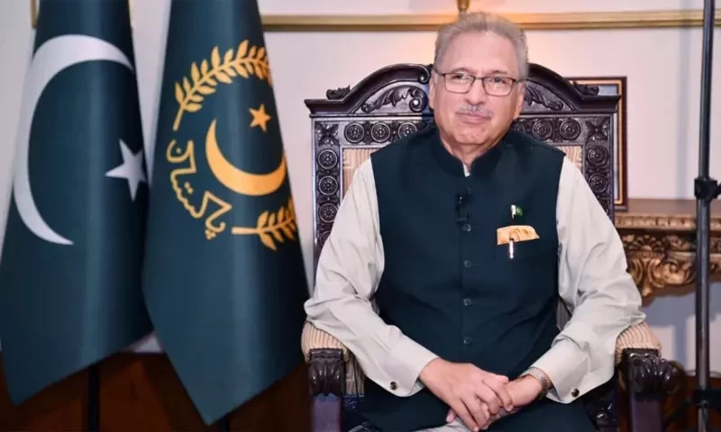 President Alvi consults law minister over general elections