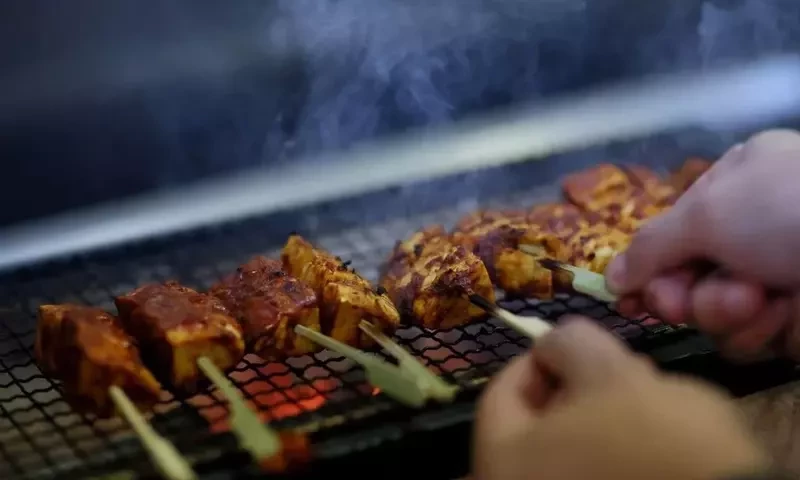 Lab-grown meat can be kosher and halal, experts say