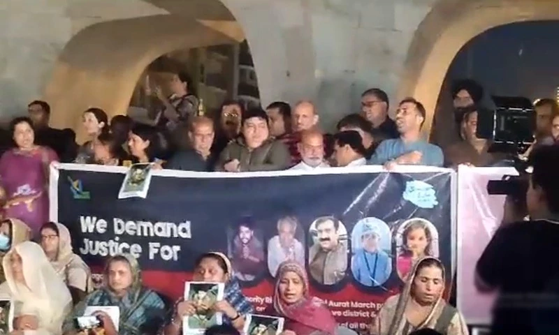 Hindus protest in Karachi against abduction of community members