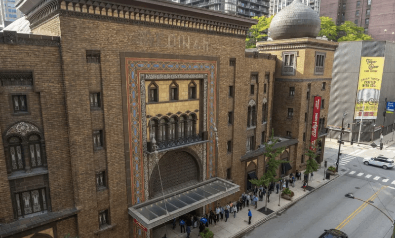Fact Check: Chicago opens casino in a mosque?