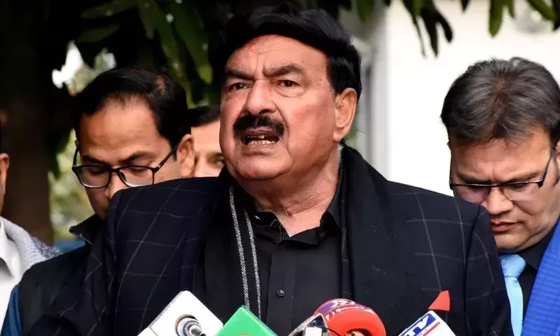 Former interior minister Sheikh Rasheed arrested in Rawalpindi: lawyer