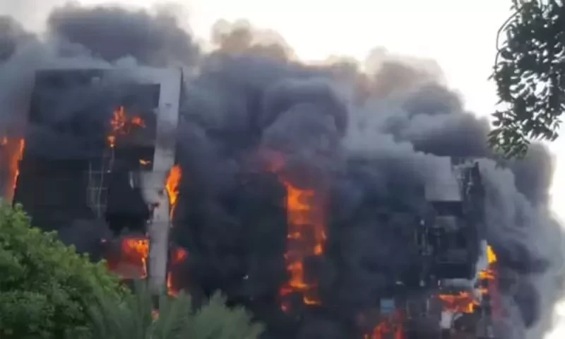 Central Khartoum in flames as war rages across Sudan