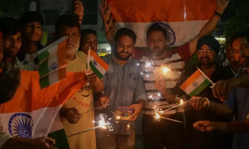 India celebrates World Cup &lsquo;booster shot&rsquo; after Sri Lanka &lsquo;battered&rsquo;