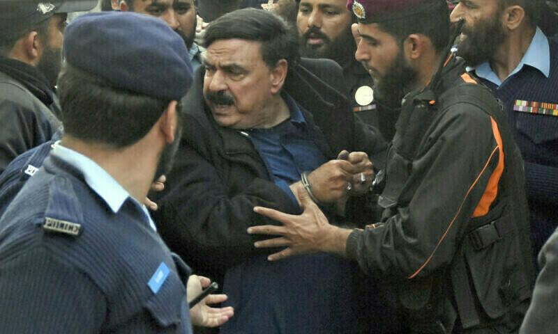LHC seeks report on Rasheed&rsquo;s arrest by Sept 22