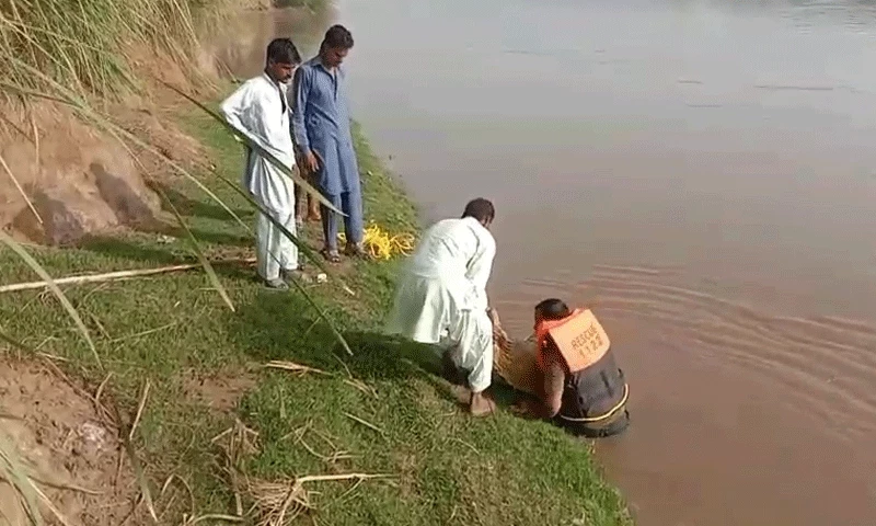 Woman dies after jumping into canal in Pattoki