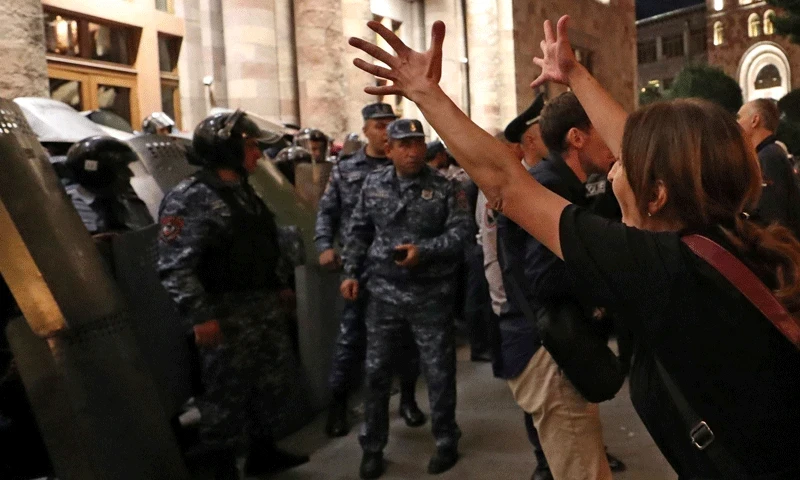 Azerbaijan arrests former top Karabakh minister as exodus tops 50,000