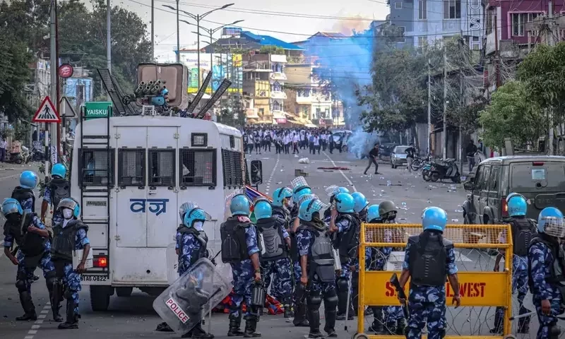 India imposes curfew in strife-hit areas of Manipur state