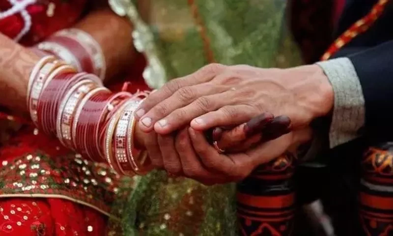 Father of nine marries mother of 11 in Sindh&rsquo;s Nawabshah