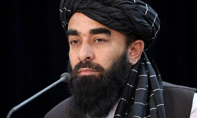Kabul reacts to expulsion of Afghan nationals living illegally in Pakistan