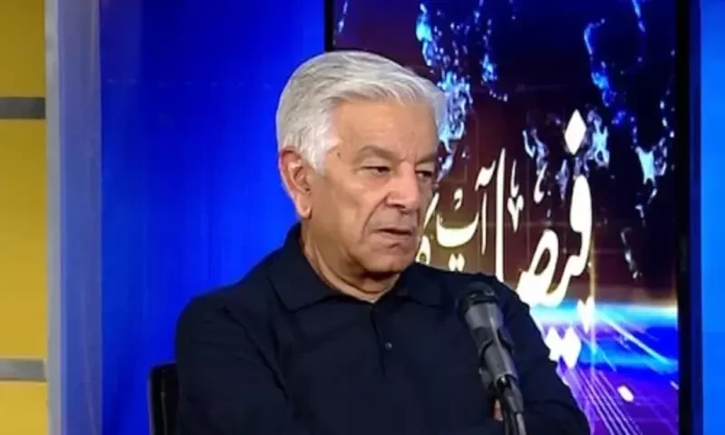 PML-N&rsquo;s Asif claims Imran Khan may be supported by terrorists in elections