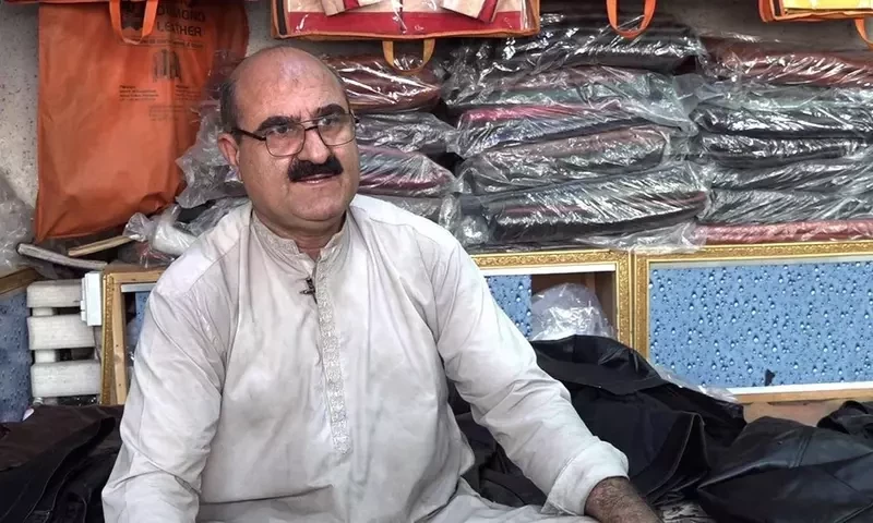 Afghan business owners worry over likely expulsion from Pakistan