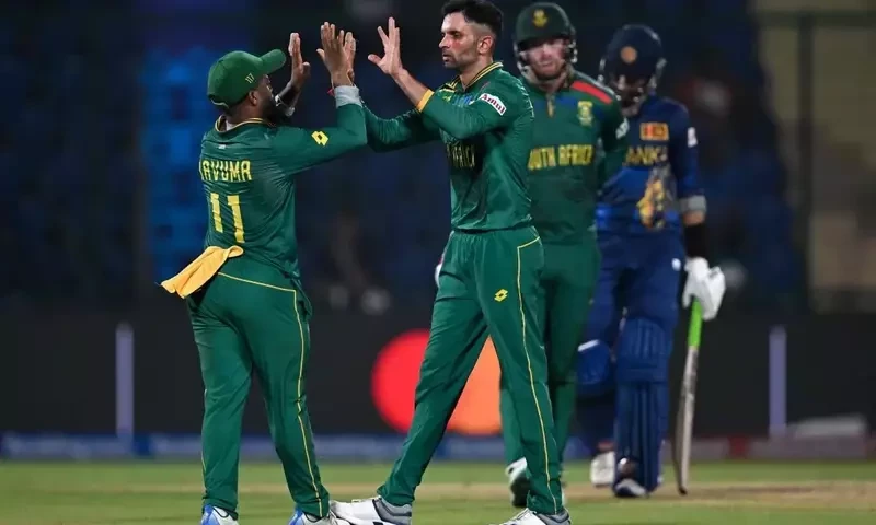 South Africa beat Sri Lanka by 102 runs in high scoring World Cup match