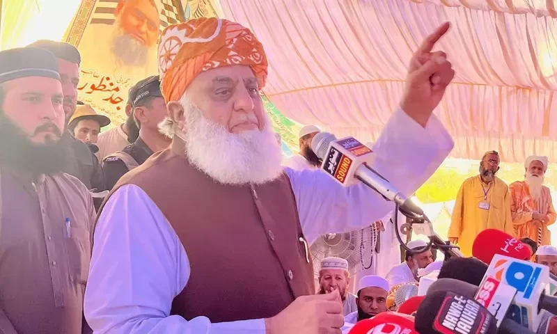 JUI-F chief Fazl wants all politicians out of jail