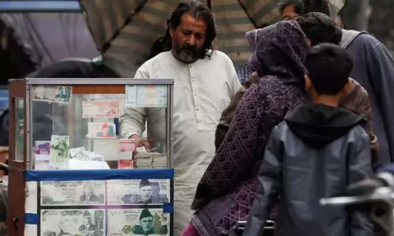 Rupee value on the rise in interbank
