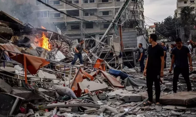 Israel pulverises Gaza