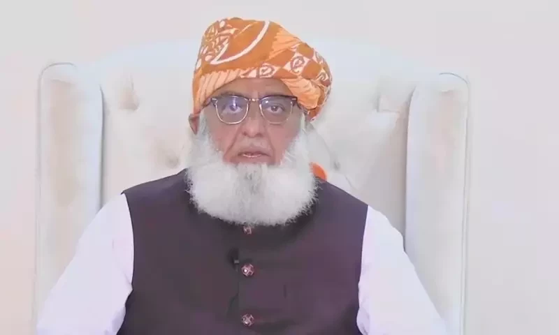 Former Hamas chief, JUI-F chief Fazl hold telephonic conversation