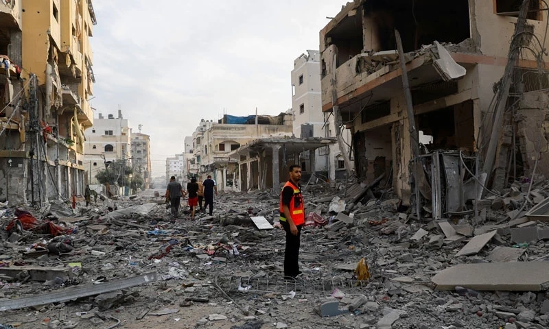 Gaza faces evacuation deadline as Israel prepares ground offensive