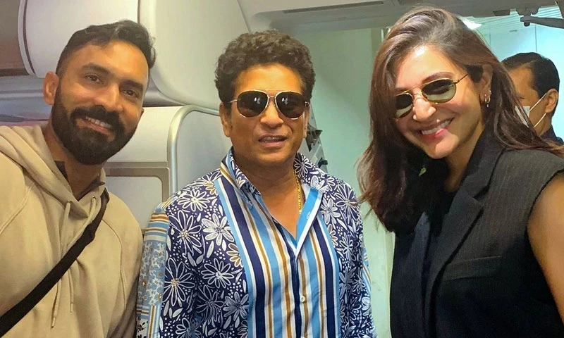 Anushka Sharma reaches Ahmedabad to watch Pakistan India match