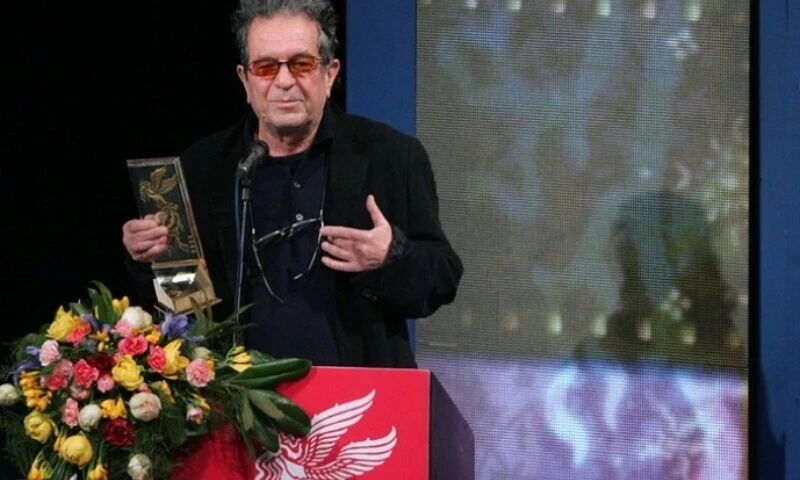 Prominent Iranian director Dariush Mehrjui stabbed to death