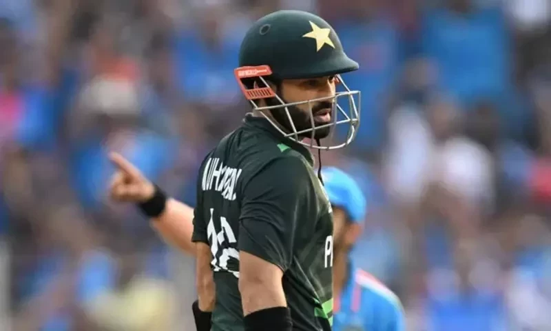 Complaint filed against Rizwan in India for offering prayer on the field