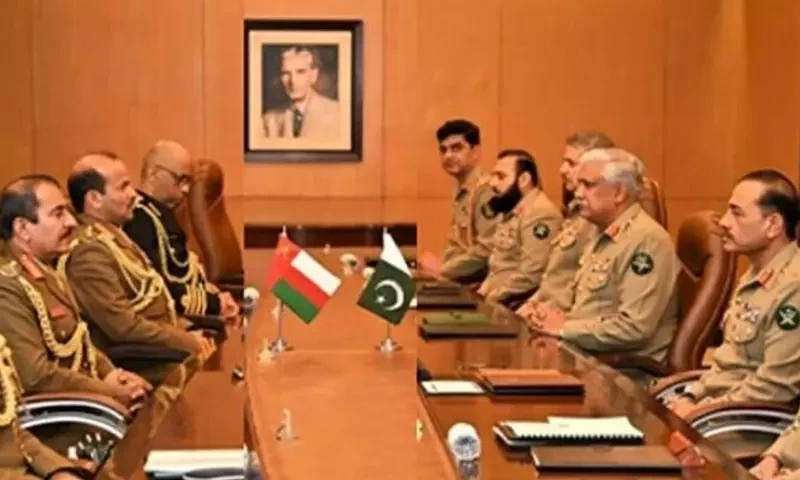 COAS Munir, Oman Army commander hold meeting at GHQ