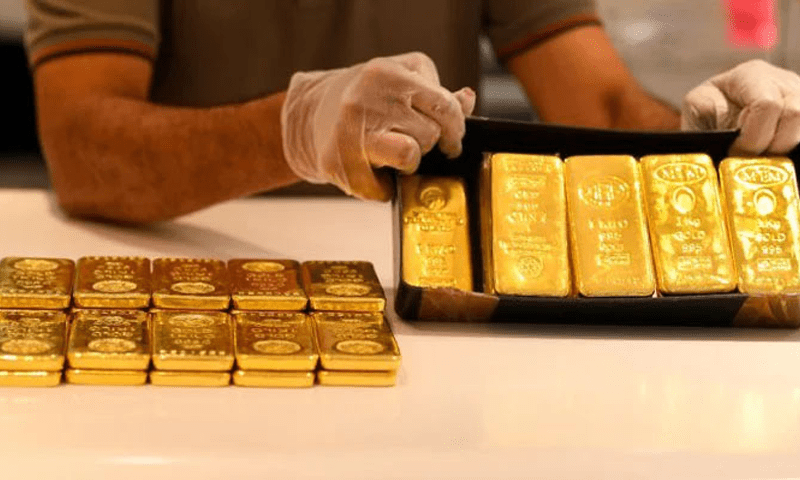 Gold rates increased by Rs2,200 per tola