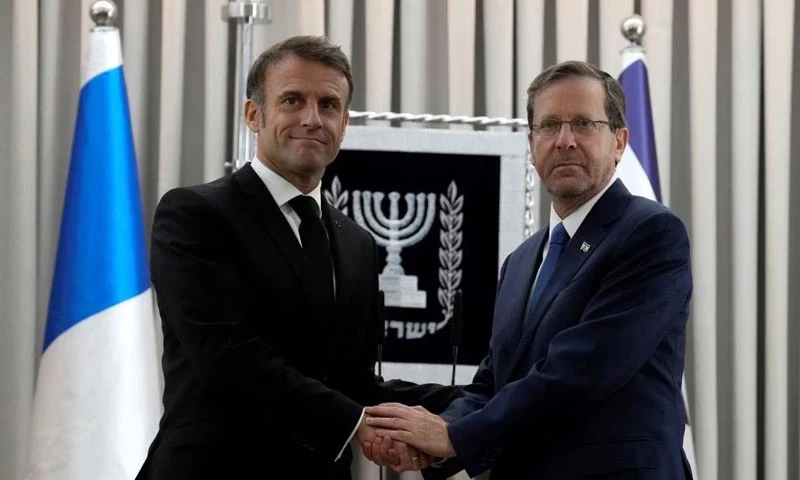 Macron proposes anti-Islamic State coalition fights Hamas