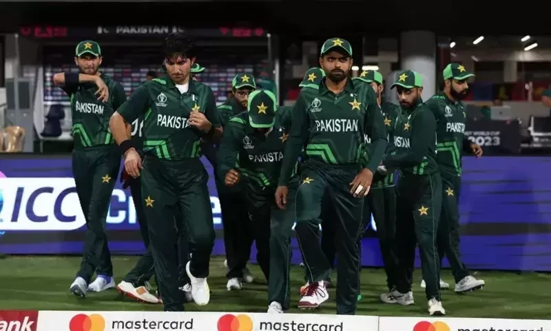 Pakistan fined 20% of their match fee for slow over-rate against South Africa