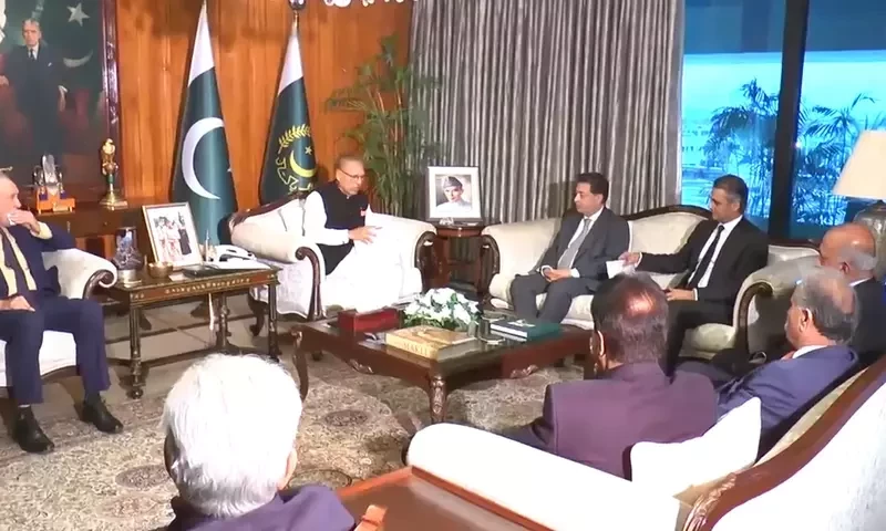 President Alvi and ECP settle polls controversy
