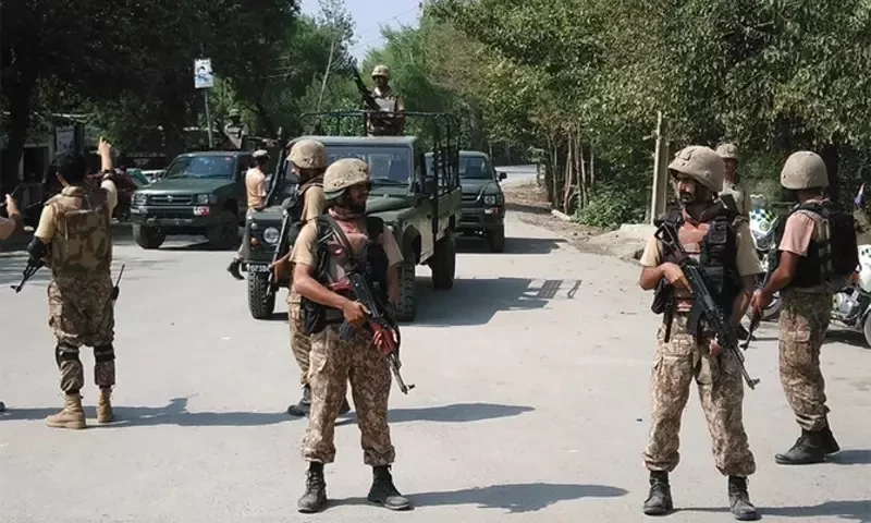 Three soldiers martyred in KP gun battle with terrorists: ISPR