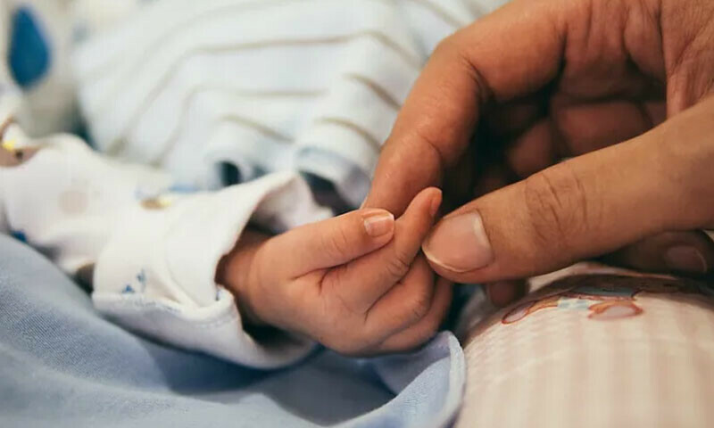 UAE opens doors to Surrogacy, doctors advocates for its Islamic legalization