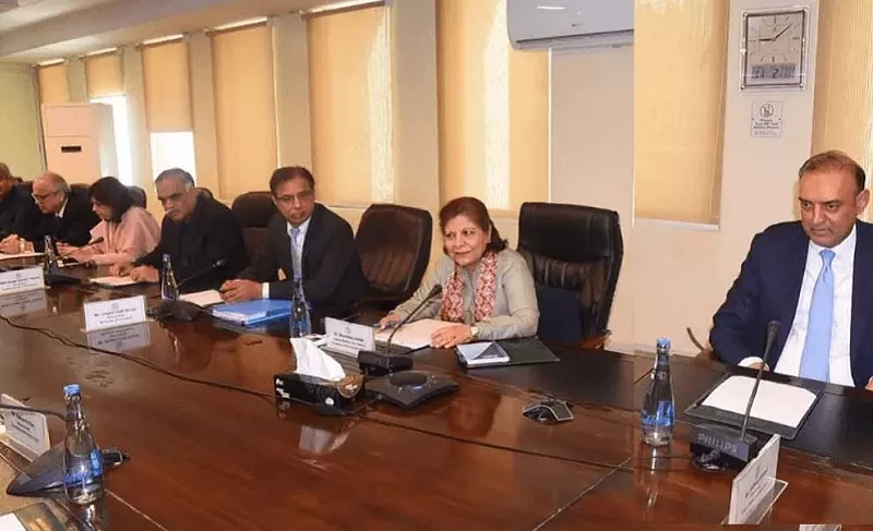 Pakistan shares alternative energy plan with IMF